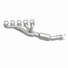 Load image into Gallery viewer, MagnaFlow Direct Fit Catalytic Converter 06-08 BMW M5/M6 5.0L PS Man