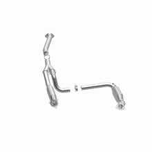 Load image into Gallery viewer, MagnaFlow Direct Fit Catalytic Converter 03- Chevy Express 4.3L/5.4L