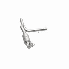 Load image into Gallery viewer, MagnaFlow Direct Fit Catalytic Converter F-150 04-06 8 4.6L OEM