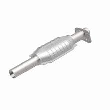 Load image into Gallery viewer, MagnaFlow Direct Fit Catalytic Converter Gm