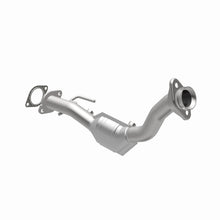 Load image into Gallery viewer, MagnaFlow Direct Fit Catalytic Converter 96-98 Explorer-Mountaineer
