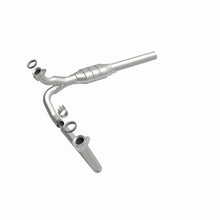 Load image into Gallery viewer, MagnaFlow Direct Fit Catalytic Converter Chevrolet/GMC 1500 1/2 Ton