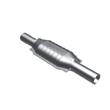 Load image into Gallery viewer, MagnaFlow Direct Fit Catalytic Converter Grand Cherokee-Wrangler 93-