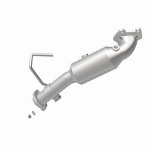 Load image into Gallery viewer, MagnaFlow Direct Fit Catalytic Converter California Grade 12-15 Jeep Wrangler V6 3.6L