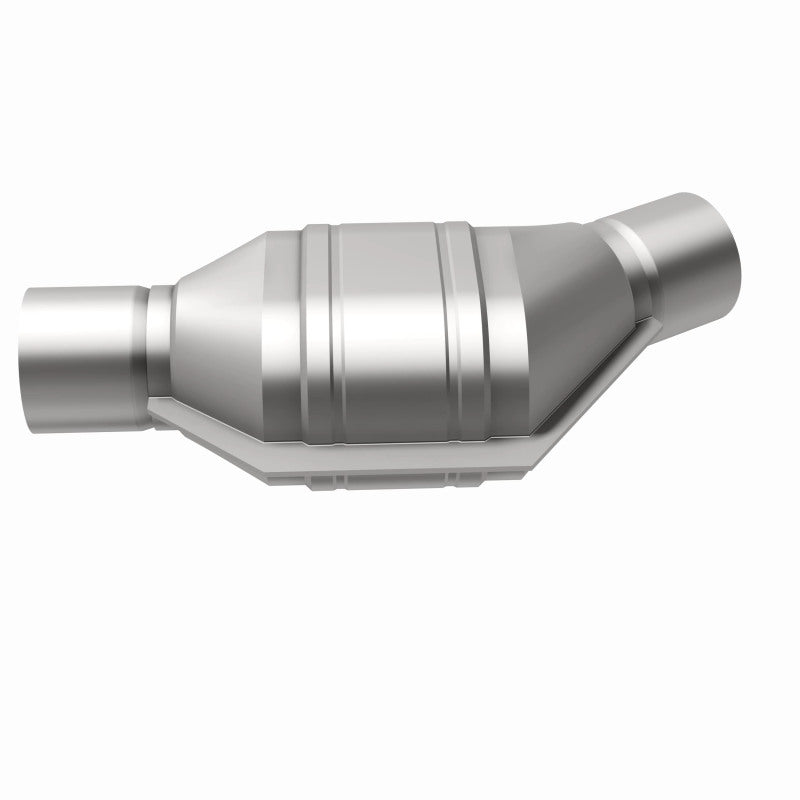 MagnaFlow Universal Catalytic Converter 2.25in Inlet/Outlet Angled Offset/Center Calif OBDII