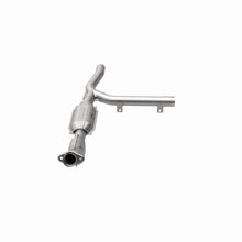 Load image into Gallery viewer, MagnaFlow Direct Fit Catalytic Converter 01-04 Ford F-150 4.2L 2wd