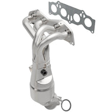 Load image into Gallery viewer, MagnaFlow DF Cat Conv 05-09 Scion tC 2.4L Manifold/09 Toyota Corolla/Matrix 2.4L Manifold (49 State)