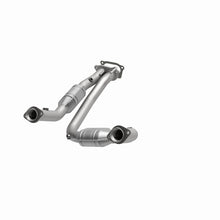 Load image into Gallery viewer, MagnaFlow Direct Fit Catalytic Converter 04-06 Ranger 4.0 Front OEM