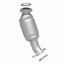 Load image into Gallery viewer, MagnaFlow Direct Fit Catalytic Converter 01-03 Highlander 3L frt OEM
