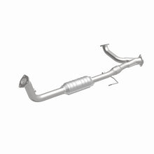 Load image into Gallery viewer, MagnaFlow Direct Fit Catalytic Converter 96-97 3.2L Passport D/S A/T