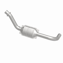 Load image into Gallery viewer, MagnaFlow Direct Fit Catalytic Converter 07-09 Chrysler/Dodge Aspen/Durango 5.7L Driver Side