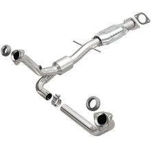 Load image into Gallery viewer, MagnaFlow Direct Fit Catalytic Converter 00-03 Chevy S-10 4.3L