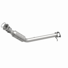 Load image into Gallery viewer, MagnaFlow Direct Fit Catalytic Converter MONTE CARLO 3.9L OEM