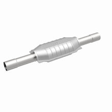 Load image into Gallery viewer, MagnaFlow Direct Fit Catalytic Converter GM 26X6.5 X4 2/2