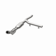 Load image into Gallery viewer, MagnaFlow Direct Fit Catalytic Converter 01 Ford F-150 4.2L
