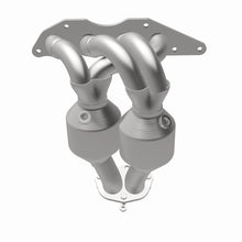 Load image into Gallery viewer, MagnaFlow Direct Fit Catalytic Converter 06-08 Eclipse 2.4 Manifold OE