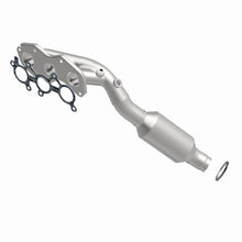 Load image into Gallery viewer, MagnaFlow Direct Fit Catalytic Conv California Grade 06-09 Lexus IS250 2.5L / 06-13 Lexus IS350 3.5L