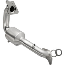 Load image into Gallery viewer, MagnaFlow Direct Fit Catalytic Converter 2015 Juke L4 1.6L OEM