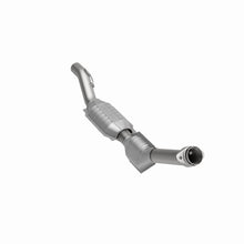 Load image into Gallery viewer, MagnaFlow Direct Fit Catalytic Converter 01 Ford Lightning P/S