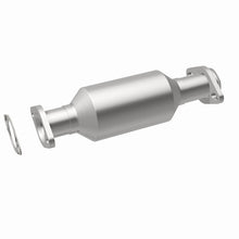 Load image into Gallery viewer, MagnaFlow Direct Fit Catalytic Converter California Grade 87-90 Mitsubishi Van 2.4L