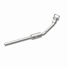 Load image into Gallery viewer, MagnaFlow Direct Fit Catalytic Converter 2003 Volkswagen Golf 1.8L