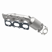 Load image into Gallery viewer, MagnaFlow Direct Fit Catalytic Converter 11-14 Hyundai Genesis V6-3.8L