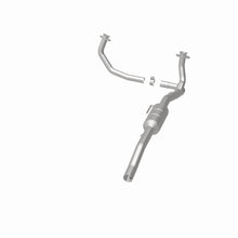 Load image into Gallery viewer, MagnaFlow Direct Fit Catalytic Converter 00 Dodge Durango 5.2/5.9L