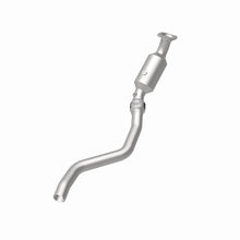 Load image into Gallery viewer, MagnaFlow Direct Fit Catalytic Converter 2005 Chrysler 300C 5.7L V8 / 2005 Dodge Magnum 5.7L V8