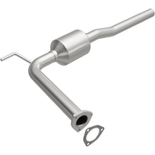 Load image into Gallery viewer, MagnaFlow Direct Fit Catalytic Converter 1993/1995 Volkswagen EuroVan 2.5L