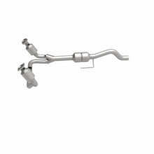 Load image into Gallery viewer, MagnaFlow Direct Fit Catalytic Converter 00-03 Durango 4WD 4.7L