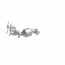 Load image into Gallery viewer, MagnaFlow Direct Fit Catalytic Converter 04-06 Toyota Sienna 3.3L
