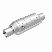Load image into Gallery viewer, MagnaFlow Universal Catalytic Converter 2.50 OEM Angled O2