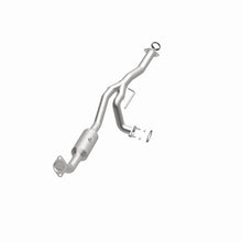 Load image into Gallery viewer, MagnaFlow Direct Fit Catalytic Converter California Grade 07-08 Ford Ranger 3.0L