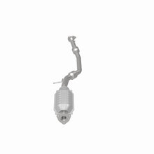 Load image into Gallery viewer, MagnaFlow Direct Fit Catalytic Converter 99-02 Lanos 1.6 rear OEM