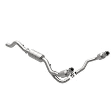 Load image into Gallery viewer, MagnaFlow Direct Fit Catalytic Converter 02-03 Dodge Durango 5.9L