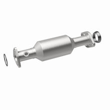 Load image into Gallery viewer, MagnaFlow Direct Fit Catalytic Converter 1995 Honda Odyssey 2.2L