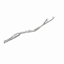 Load image into Gallery viewer, MagnaFlow Direct Fit Catalytic Converter BMW 80 88