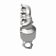 Load image into Gallery viewer, MagnaFlow Direct Fit Catalytic Converter 95/98 Saturn SC/SL/SW 1.9L