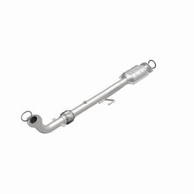 Load image into Gallery viewer, MagnaFlow Direct Fit Catalytic Converter 10-11 Toyota Camry 2.5L