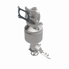 Load image into Gallery viewer, MagnaFlow Direct Fit Catalytic Converter 2008-2016 Honda Odyssey 3.5L