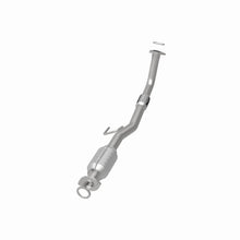 Load image into Gallery viewer, MagnaFlow Direct Fit Catalytic Converter 99-00 Toyota Camry 2.2L
