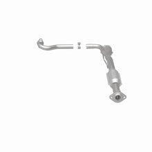 Load image into Gallery viewer, MagnaFlow Direct Fit Catalytic Converter 02-03 Jeep Liberty 3.7 OEM