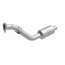 Load image into Gallery viewer, MagnaFlow Direct Fit Catalytic Converter 04-06 Chrysler Pacifica 3.5 OE