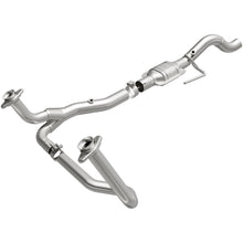 Load image into Gallery viewer, MagnaFlow Direct Fit Catalytic Converter 00 Dakota 3.9L 4wd OEM