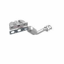 Load image into Gallery viewer, MagnaFlow Direct Fit Catalytic Converter 04-05 BMW 530i 3.0L Rear Ma