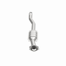 Load image into Gallery viewer, MagnaFlow Direct Fit Catalytic Converter 2011-2012 EQUINOX 3.0L Underbody