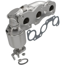 Load image into Gallery viewer, MagnaFlow Direct Fit Catalytic Converter 00-04 Sienna/Avalon 3.0L