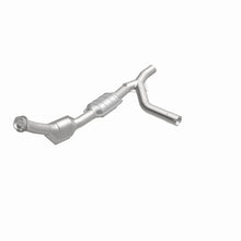 Load image into Gallery viewer, MagnaFlow Direct Fit Catalytic Converter 97-98 E150/E250 4.2L PS