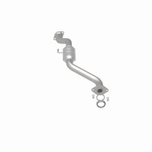 Load image into Gallery viewer, MagnaFlow Direct Fit Catalytic Converter 06-08 Suzuki Grand Vitara 2.7L