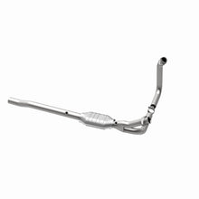 Load image into Gallery viewer, MagnaFlow Direct Fit Catalytic Converter 02-03 Ram1500 4.7OEM